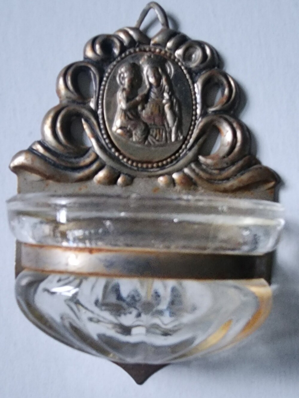 Vntg Holy Water Font
